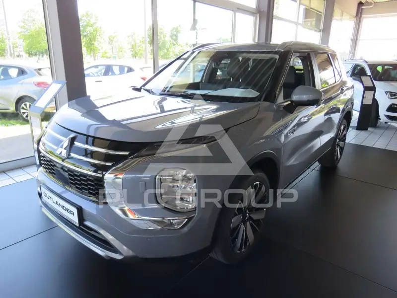 2026 Mitsubishi OUTLANDER