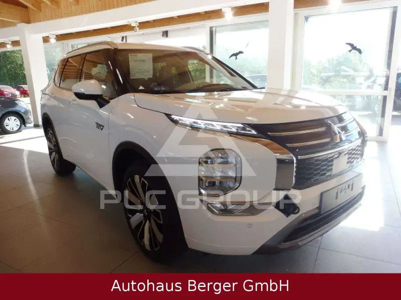 2026 Mitsubishi OUTLANDER