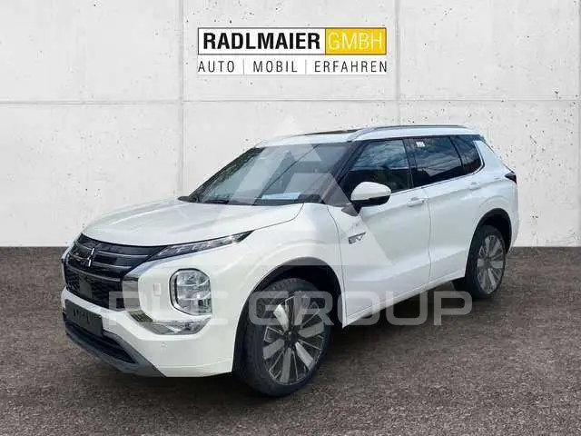 2026 Mitsubishi OUTLANDER