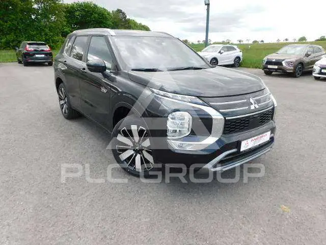 2026 Mitsubishi OUTLANDER