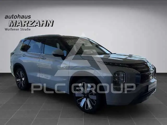 2026 Mitsubishi OUTLANDER