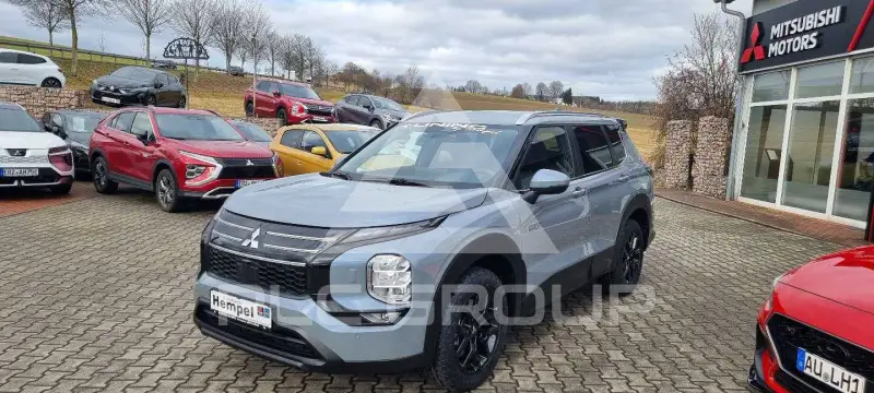 2026 Mitsubishi OUTLANDER