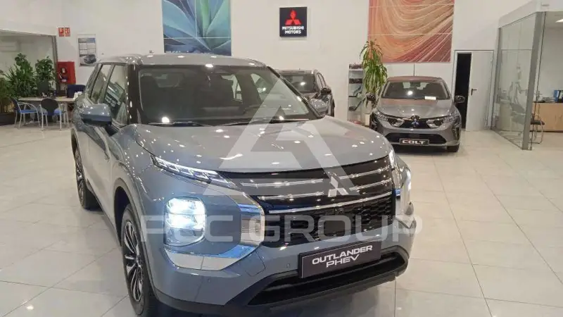 2026 Mitsubishi OUTLANDER