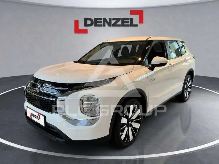 2026 Mitsubishi OUTLANDER