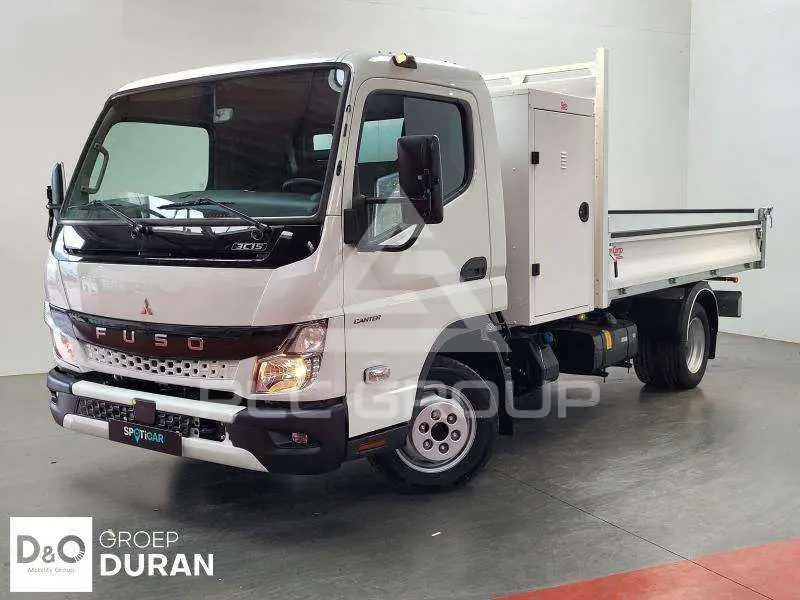 2026 Mitsubishi Canter