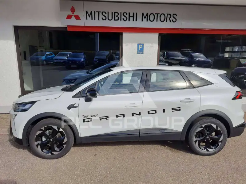 2026 Mitsubishi Grandis