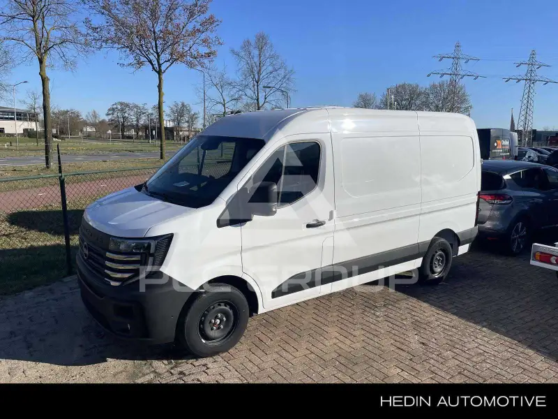 2026 Nissan Interstar