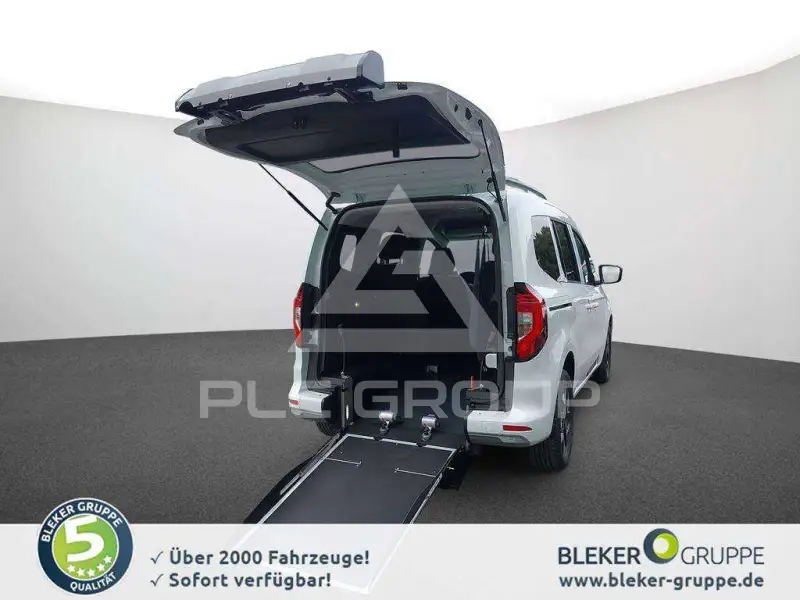 2026 Nissan TOWNSTAR