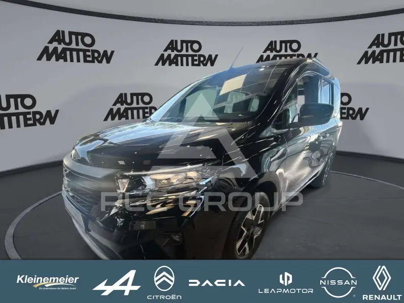 2026 Nissan TOWNSTAR