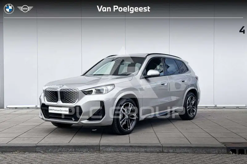 2026 BMW iX