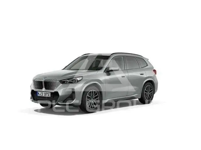 2026 BMW iX
