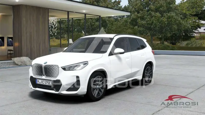 2026 BMW iX