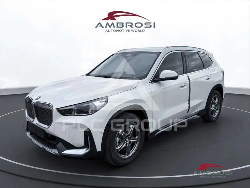 2026 BMW iX