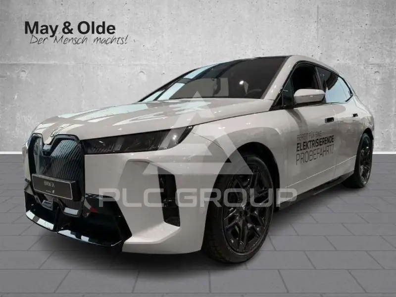 2026 BMW iX