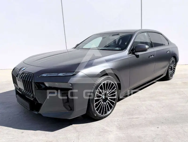 2026 BMW 740
