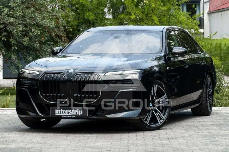 2026 BMW 740