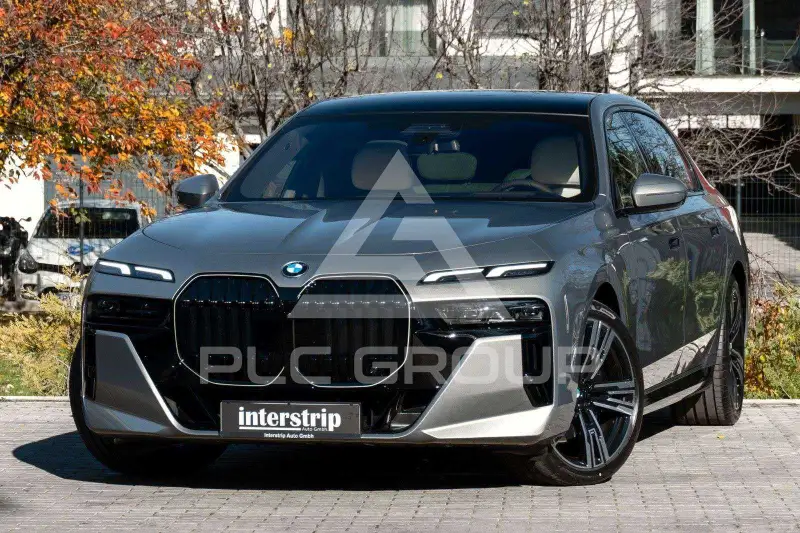 2026 BMW 740