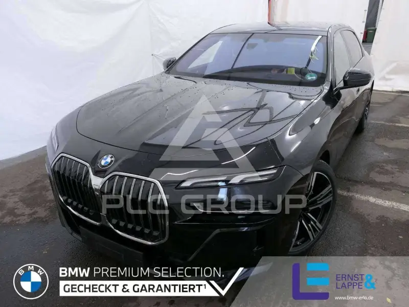 2026 BMW 740