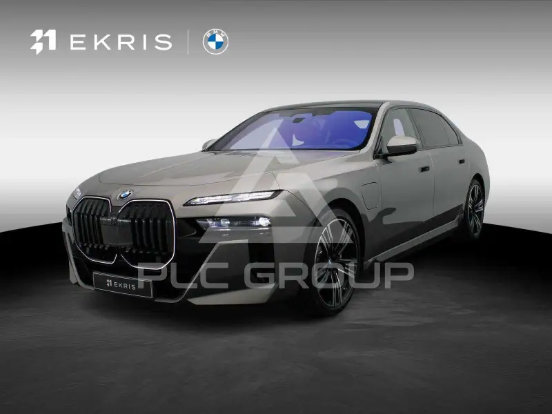 2026 BMW 750