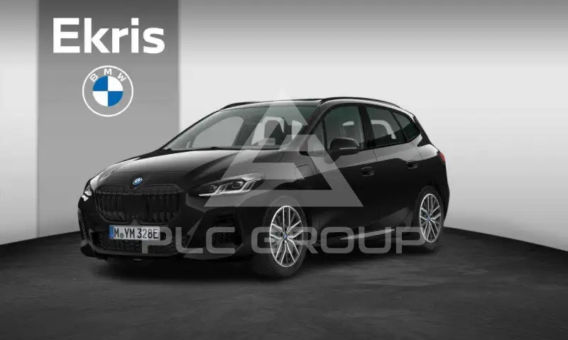 2026 BMW 230