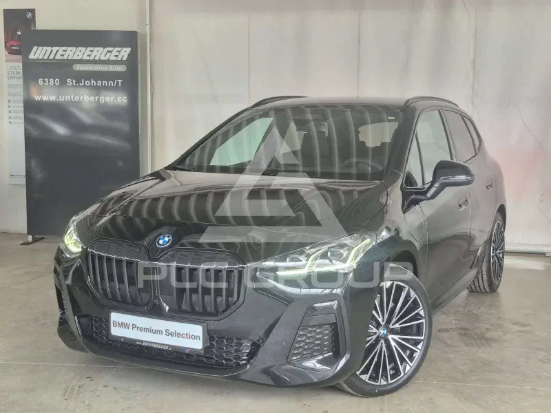2026 BMW 230