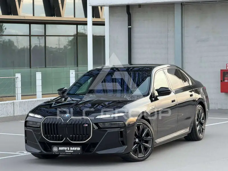 2026 BMW 760