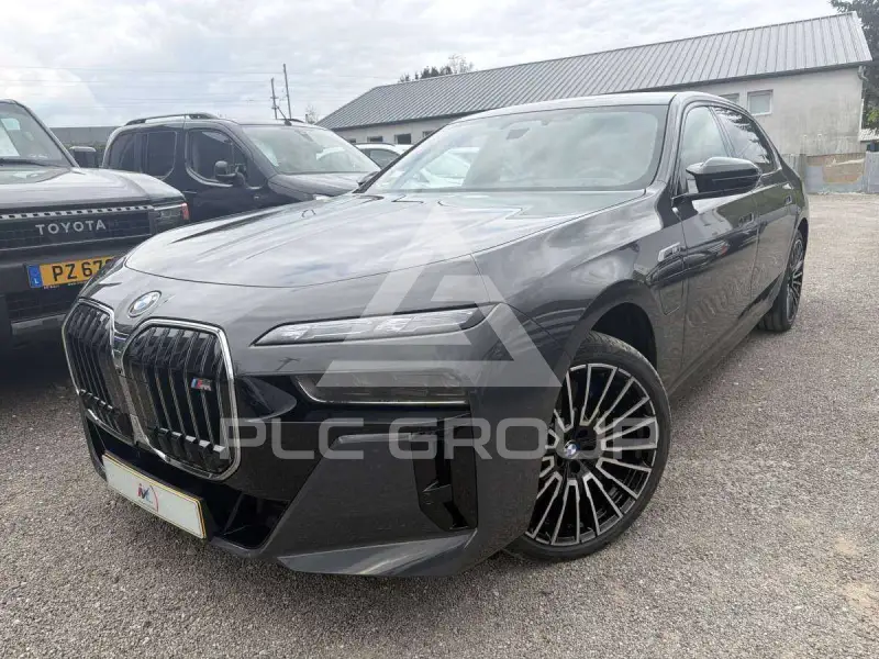 2026 BMW 760