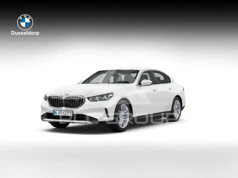2026 BMW I5