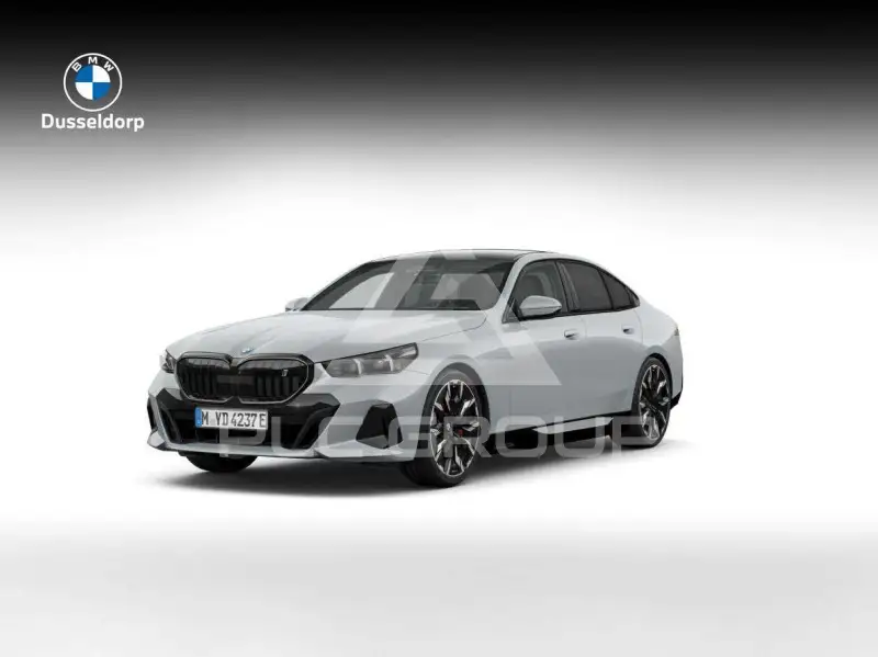 2026 BMW I5