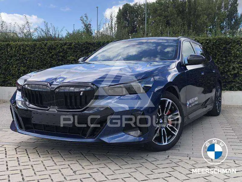 2026 BMW I5