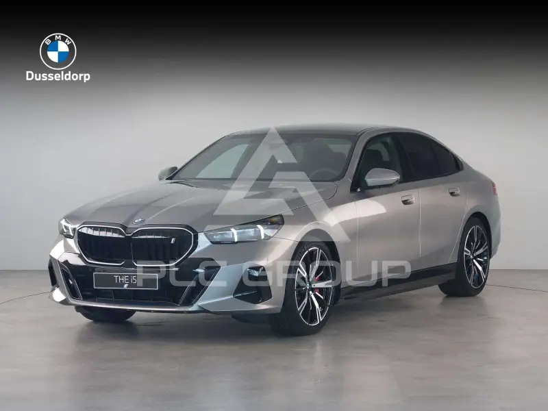 2026 BMW I5