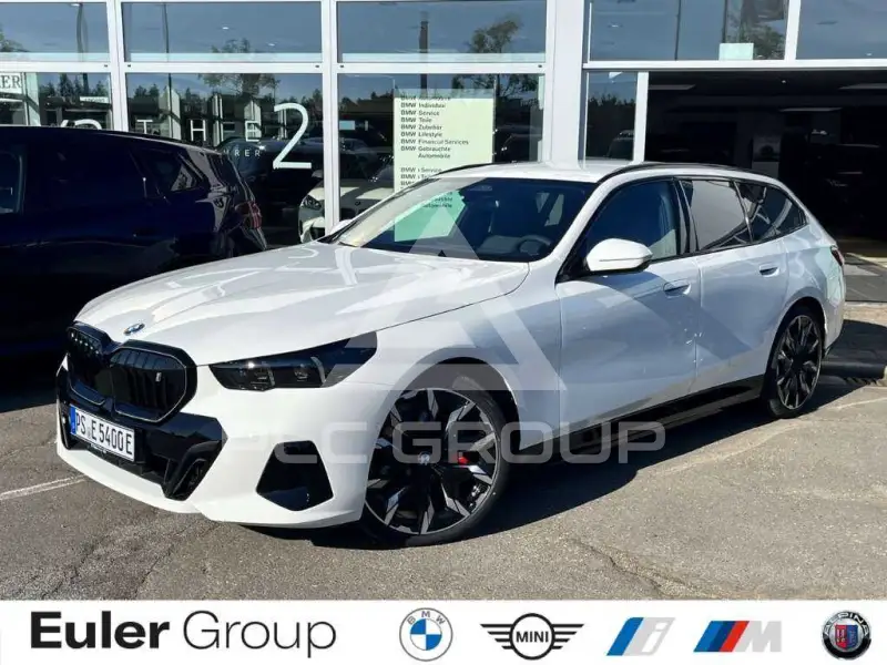 2026 BMW I5