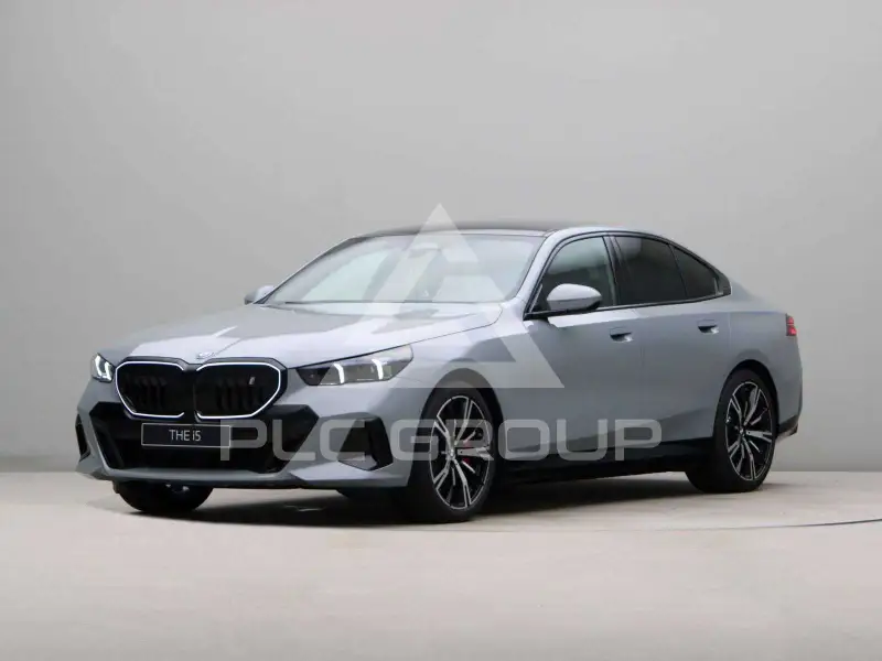 2026 BMW I5