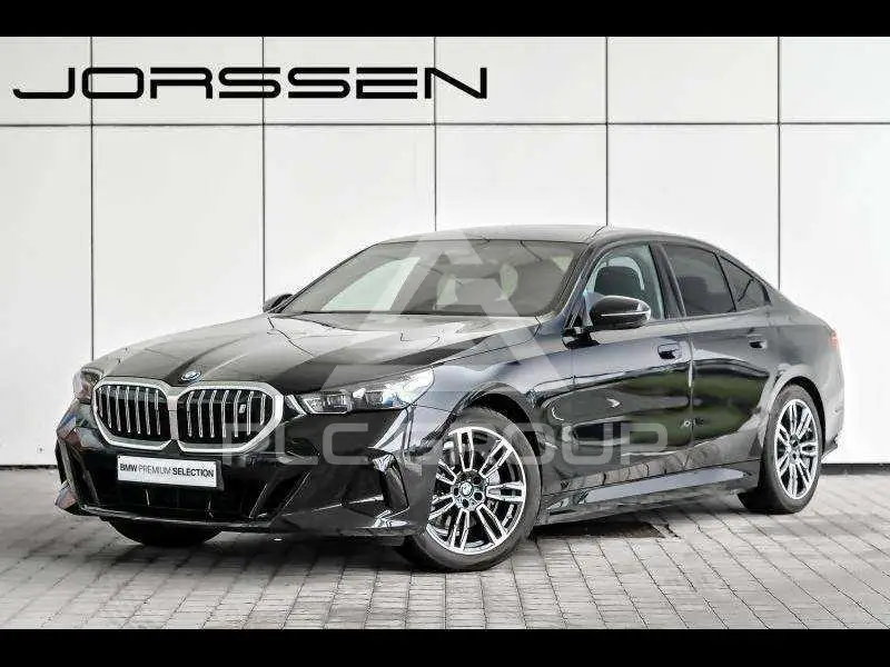 2026 BMW I5