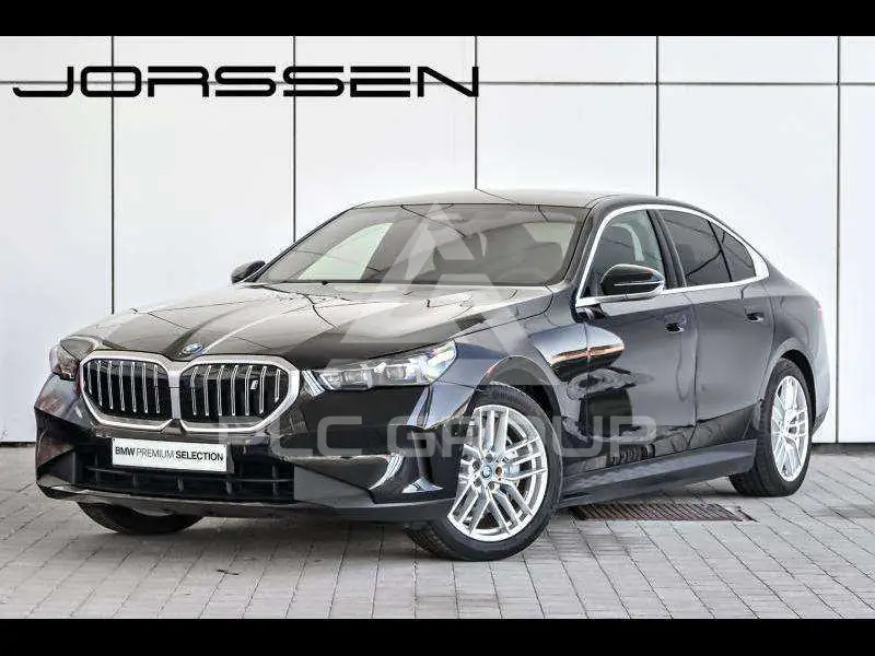 2026 BMW I5