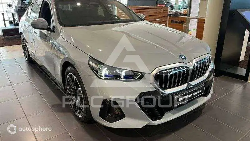 2026 BMW I5