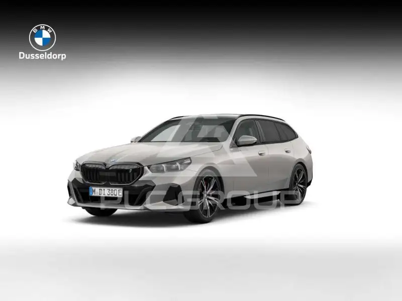 2026 BMW I5
