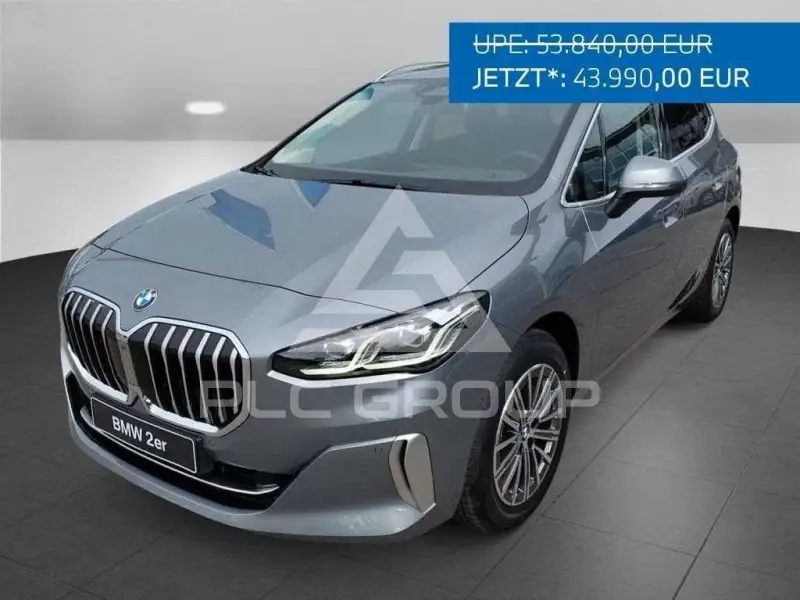 2026 BMW 220
