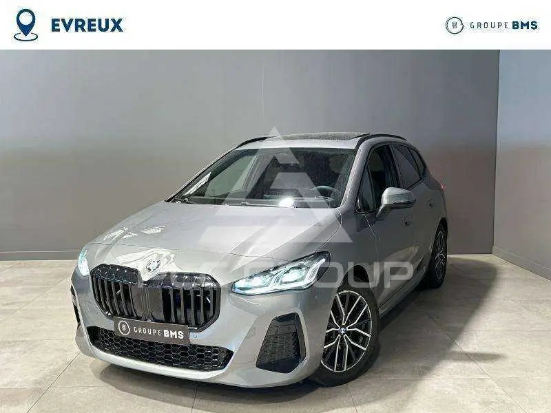 2026 BMW 220