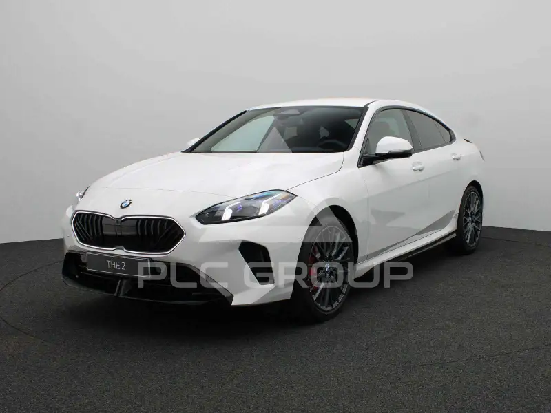 2026 BMW 220