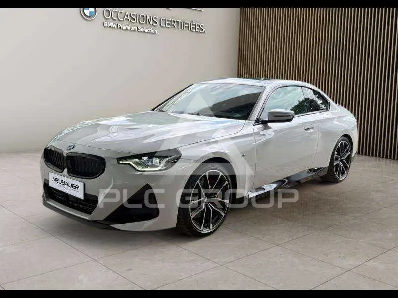 2026 BMW 220