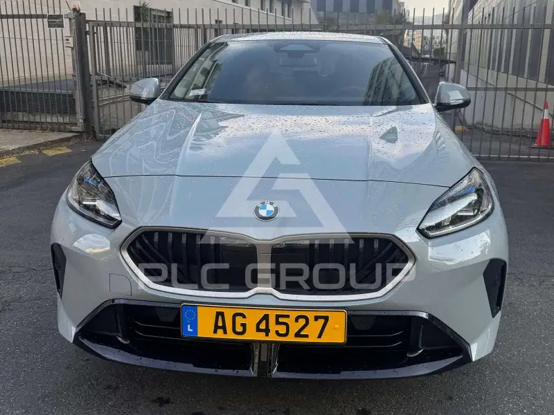 2026 BMW 220