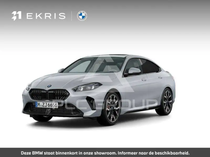 2026 BMW 220