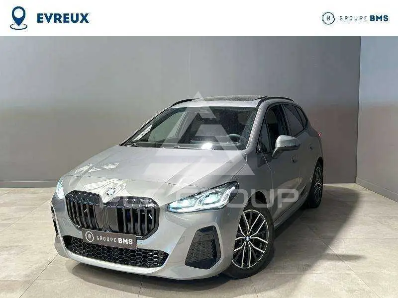 2026 BMW 220