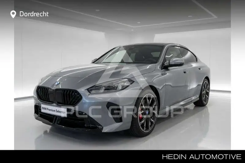 2026 BMW 220