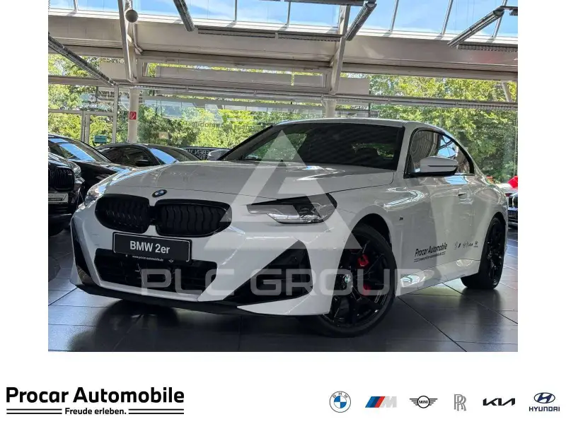 2026 BMW 220