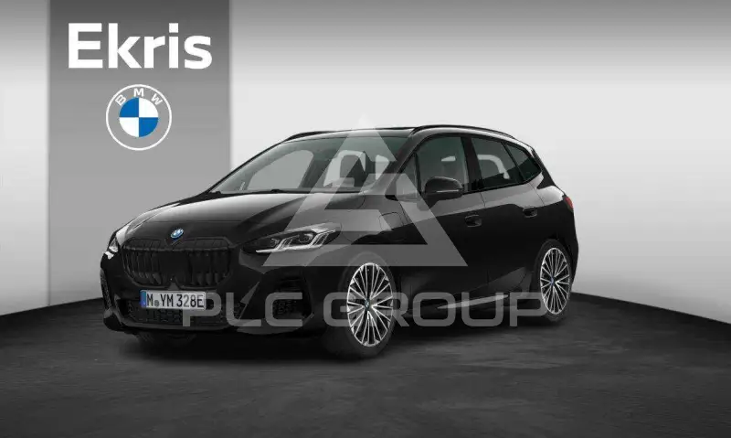 2026 BMW 225