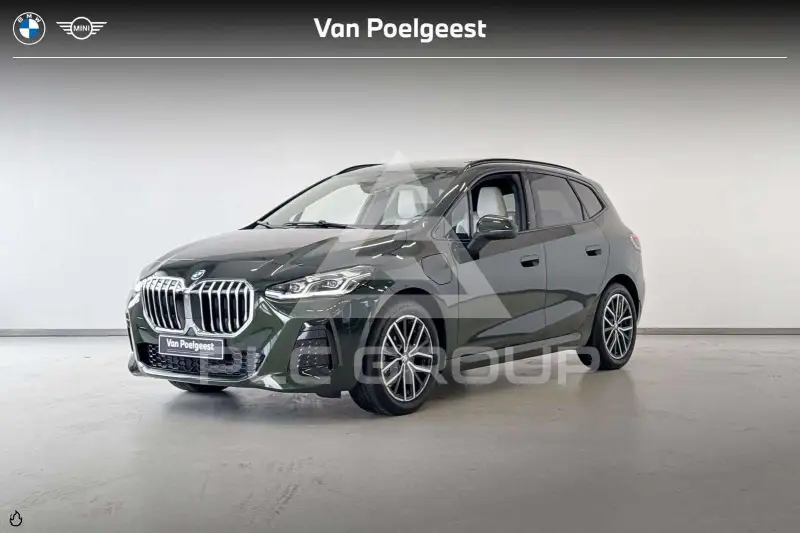 2026 BMW 225