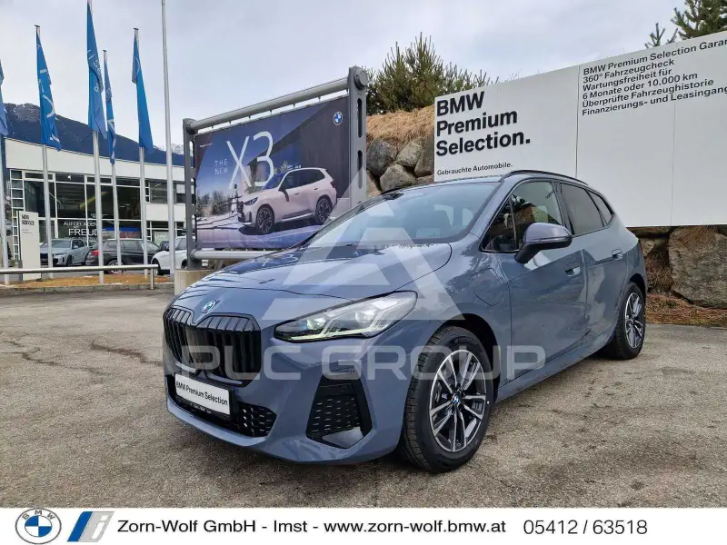2026 BMW 225