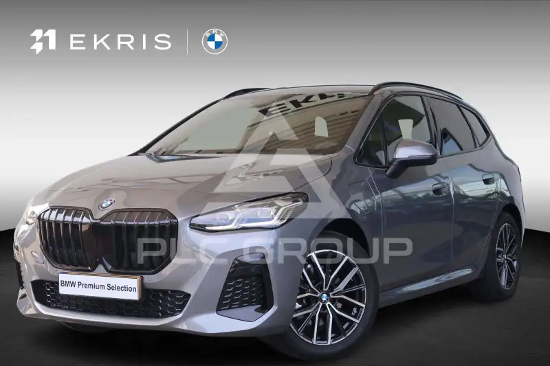 2026 BMW 225